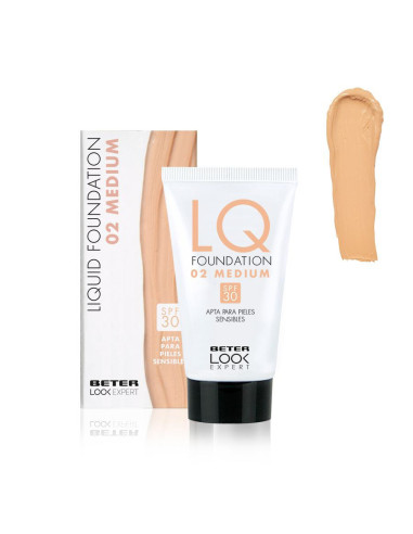 Liquid foundation Look Expert
